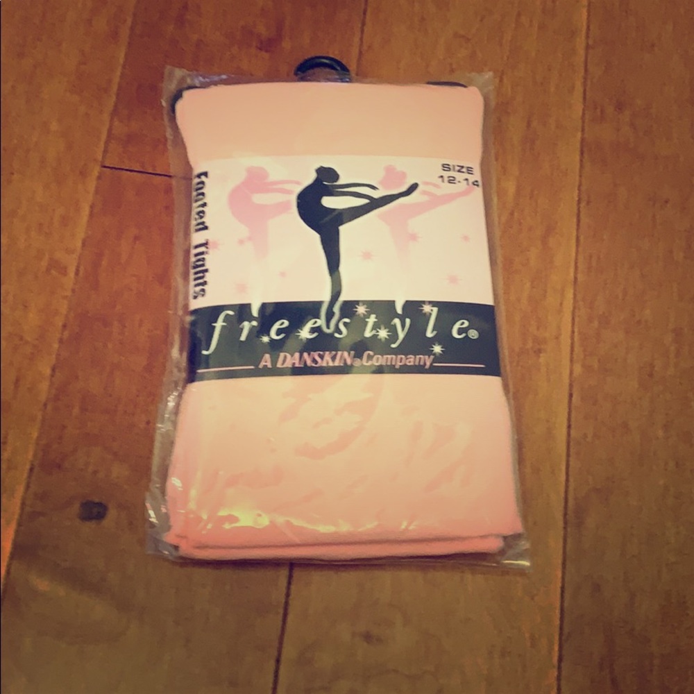 Tights‎
